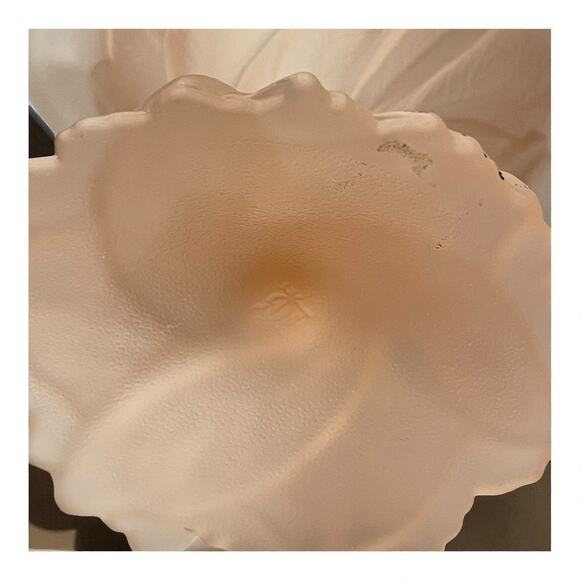 Vintage Imperial Lenox Pink Satin Frosted Glass Leaf Pedestal Candy Dish Marked - Picture 12 of 12